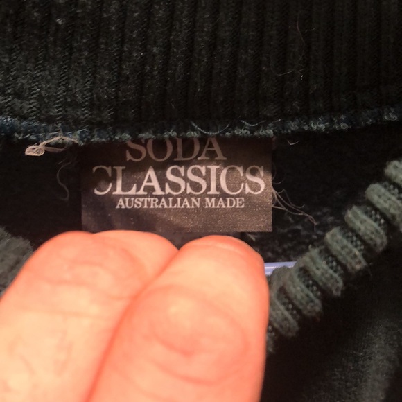 Vintage Australian embroidered crew neck sweater - Picture 4 of 4